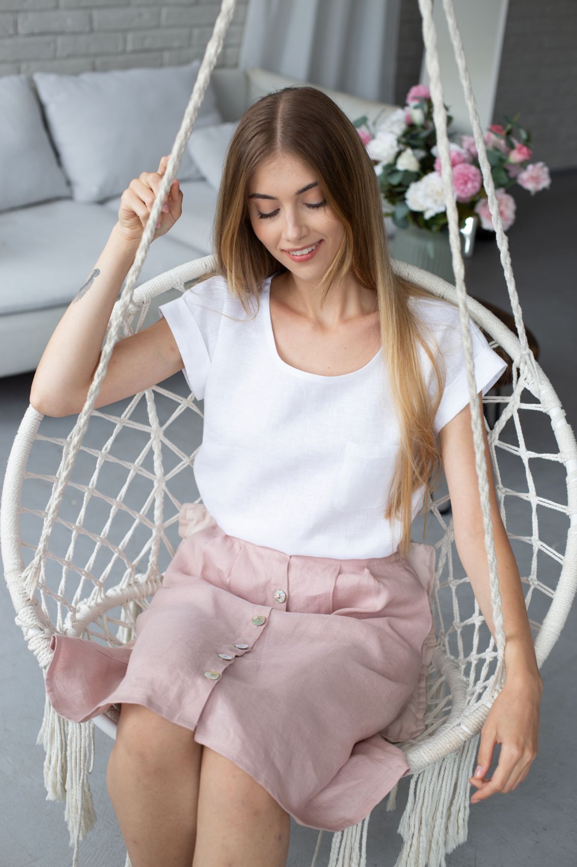 0112 - pink skirt