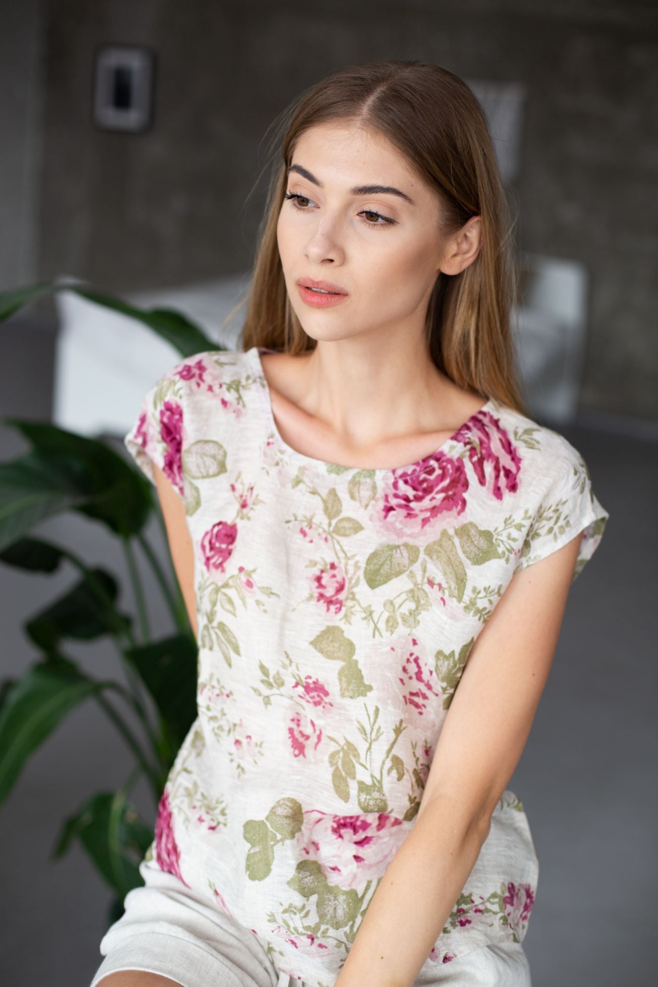 0333 - elegant rose top