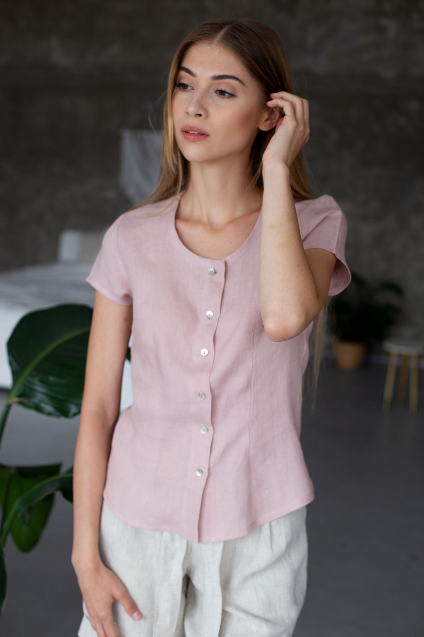 0354 - light pink blouse