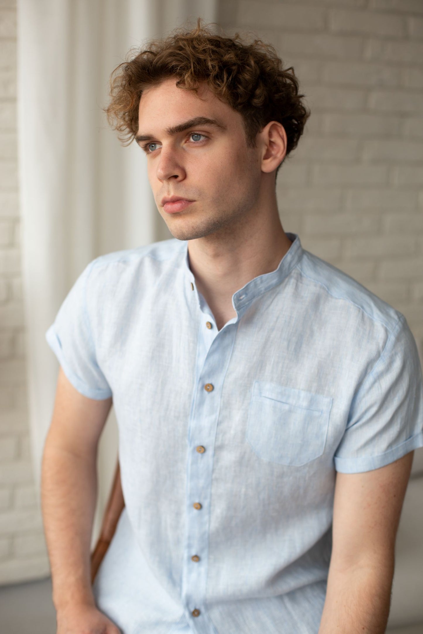 1244 - blue striped short-sleeved shirt with stand-up collar