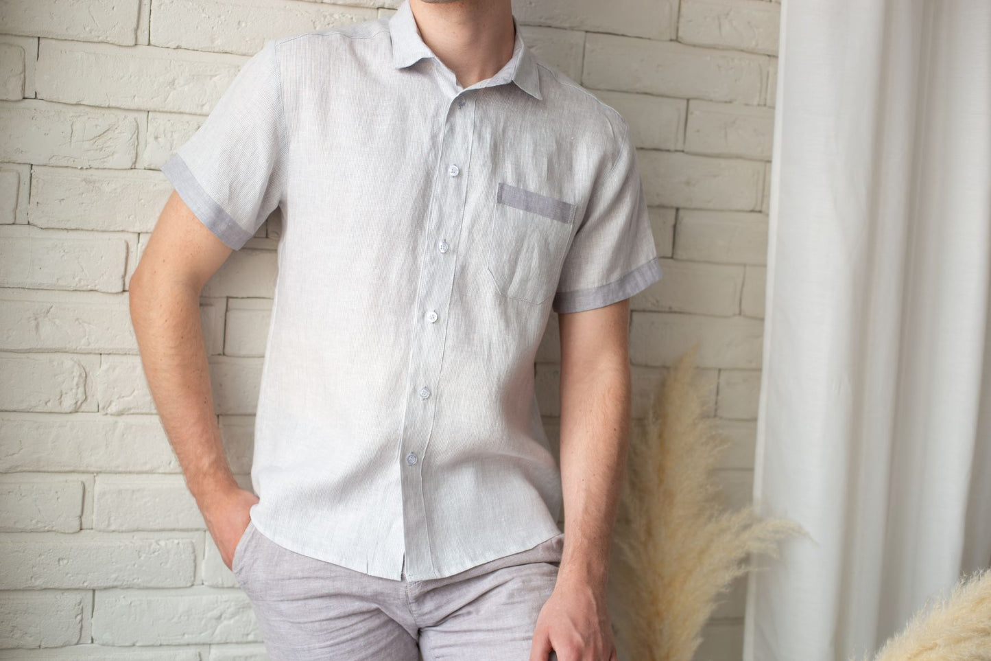 1238 - gray striped short-sleeved shirt with classic collar